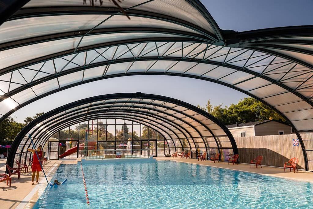 Apartment Et Soleil 5 Etoiles A Oleron Emplacement 469 2ch 1sdb 6 Personnes Les Sables Vignier